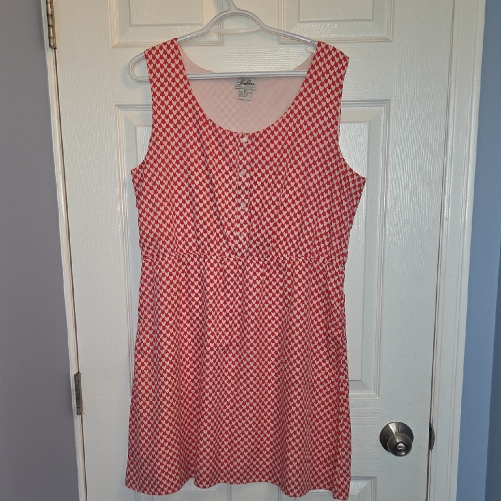 Red and White Sleeveless Dress
